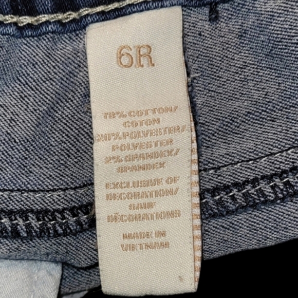 JUSTICE PREMIUM JEAN SHORTS - Picture 5 of 8